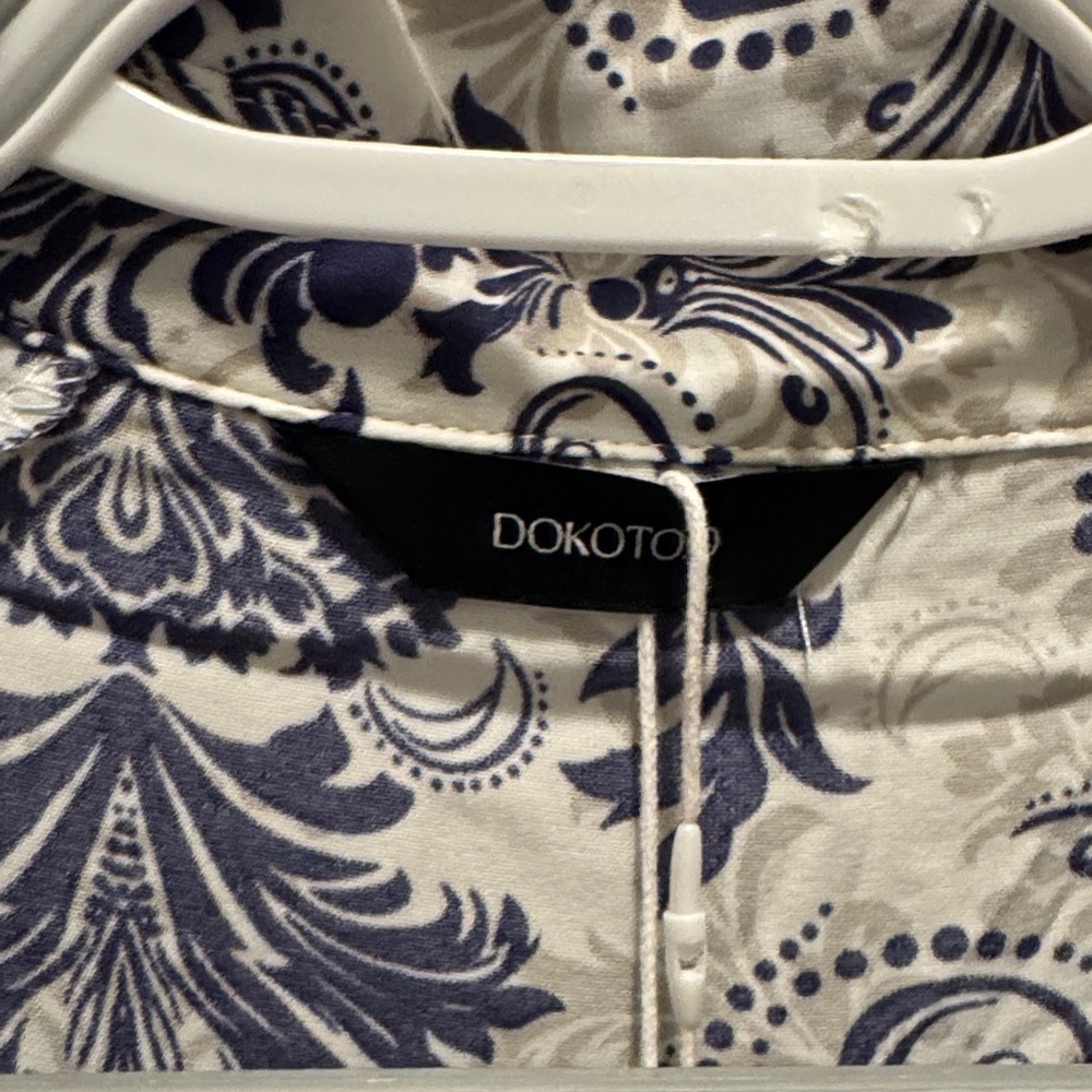🆕 Dokotoo Beautiful Patterned  Button Down Blouse. XL. Brand NWT!!💥💥 - Picture 2 of 5